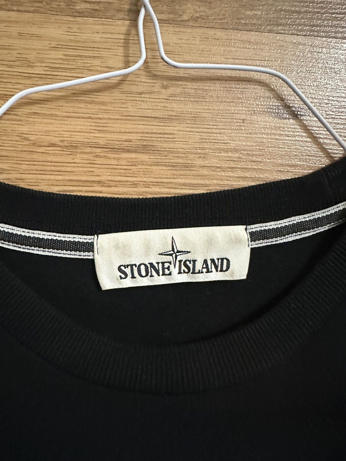 Stone Island STONE ISLAND LOGO T SHIRT BLACK Size US L / EU 52-54 / 3 - 3 Thumbnail