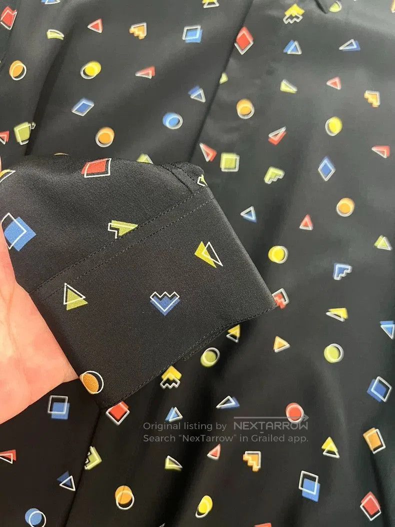 Saint Laurent Paris Saint Laurent 19AW Silk Geometric Print Shirt. Size US M / EU 48-50 / 2 - 4 Thumbnail