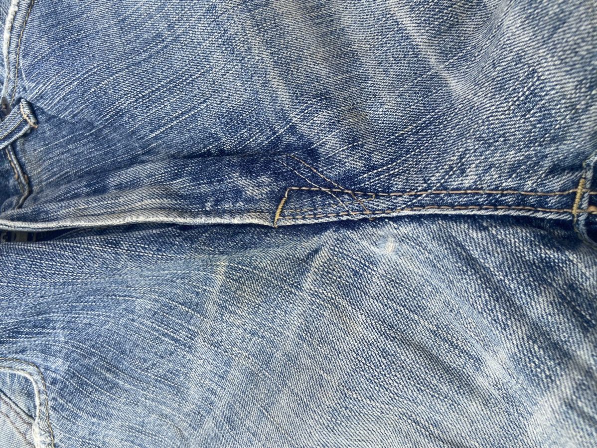 Edwin VINTAGE EDWIN RED LINE SELVEDGE DISTRESSED PANT Size US 39 - 11 Thumbnail