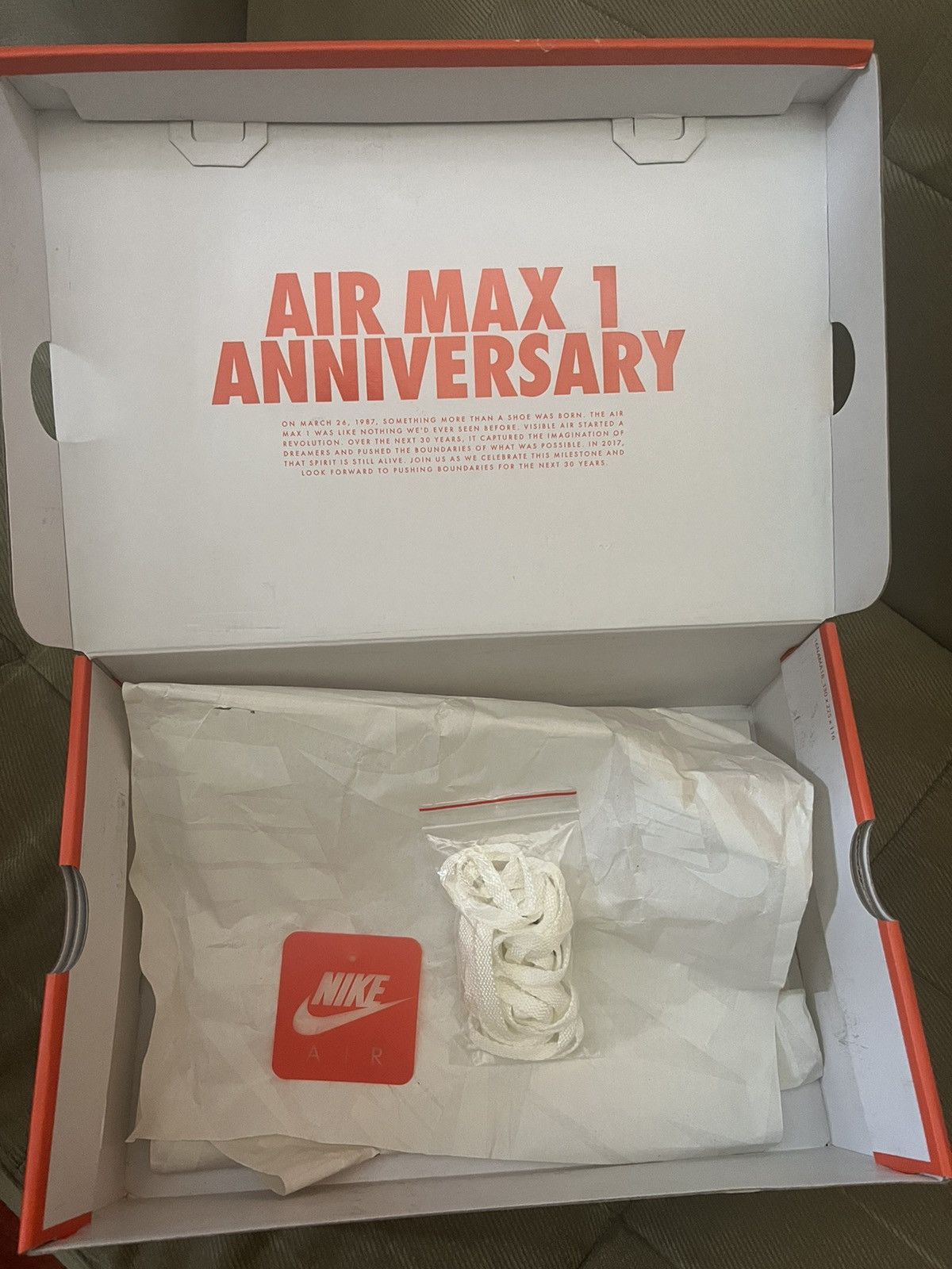 Nike Air Max 1 Anniversary Red Size US 11 / EU 44 - 7 Thumbnail