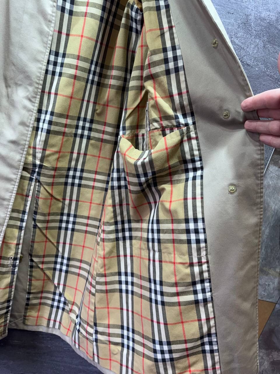 Burberry Vintage Burberry Trench Coat Nova Check Lining Beige England Size M / US 6-8 / IT 42-44 - 11 Thumbnail