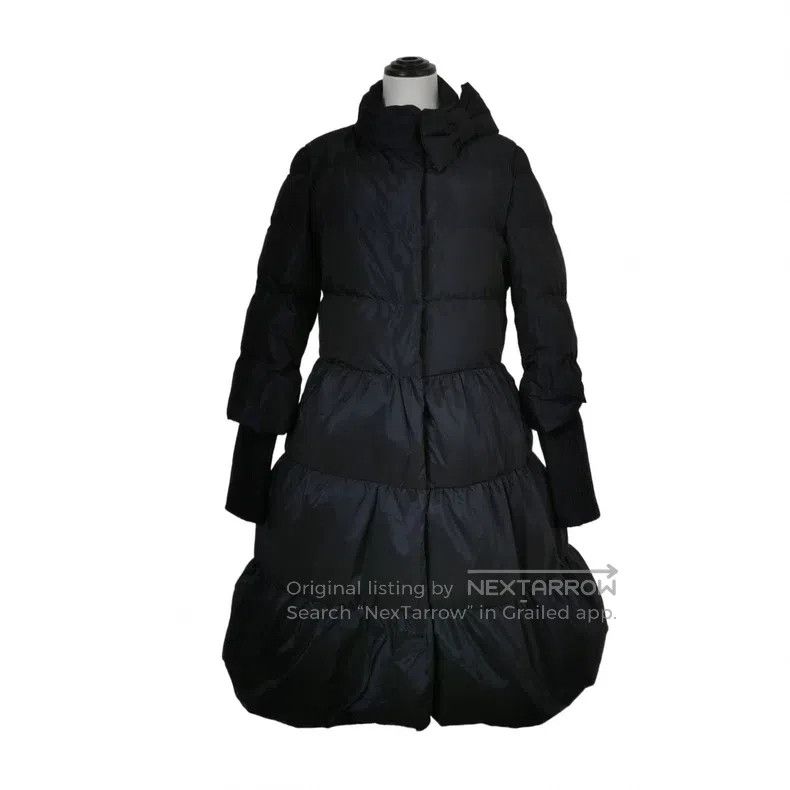 Valentino Valentino Solid color quilted bow embellished down jacket Size M / US 6-8 / IT 42-44 - 1 Thumbnail