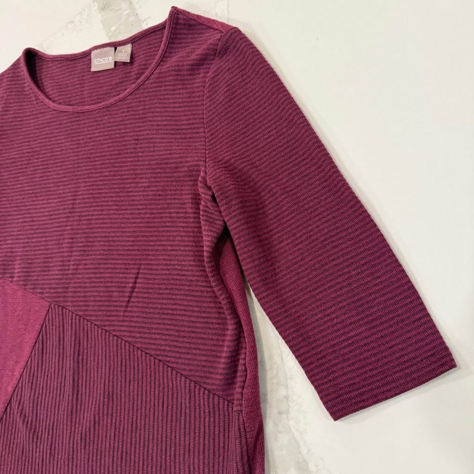 Chicos Chicos Burgundy Wine Textured Stripe 3/4 Sleeve Top Women 1 Size M / US 6-8 / IT 42-44 - 3 Thumbnail