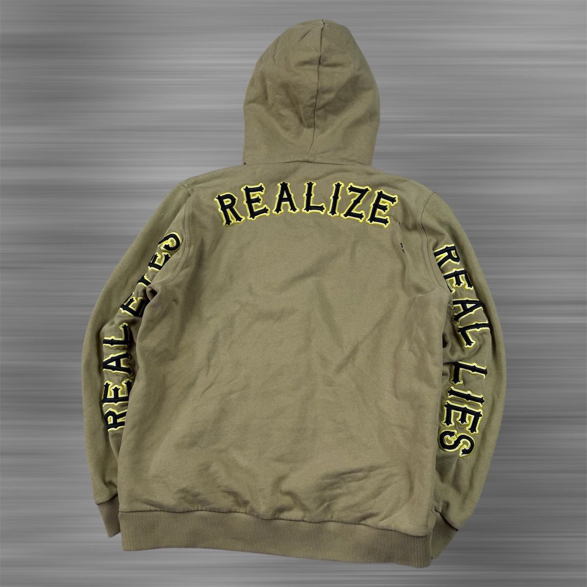 Givenchy Givenchy Realize Real Eyes Real Lies Embroidered Zip Hoodie Size US L / EU 52-54 / 3 - 6 Thumbnail