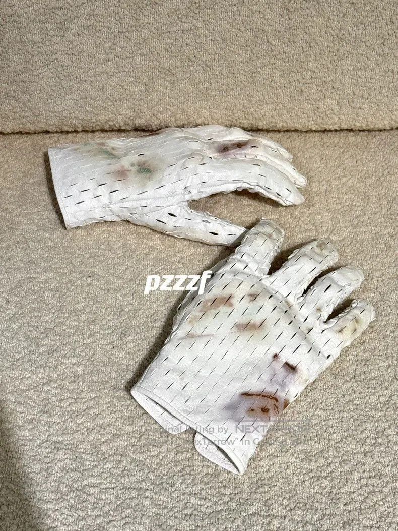 Carol Christian Poell Carol Christian Poell Laser Gloves. Size ONE SIZE - 2 Thumbnail