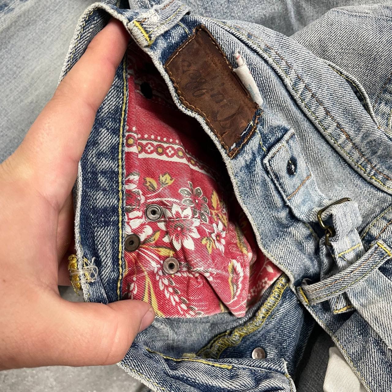 The Duffer of St.George Duffer Selvedge Distressed & Stained Faded Chinch Back Jeans Size US 32 / EU 48 - 18 Thumbnail