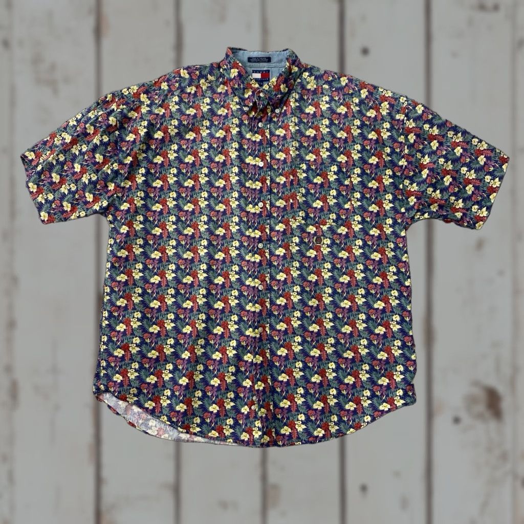 Tommy Hilfiger VINTAGE Tommy Hilfiger Mens Sz Large Floral Short Sleeve Button Up Shirt Size US L / EU 52-54 / 3 - 1 Thumbnail