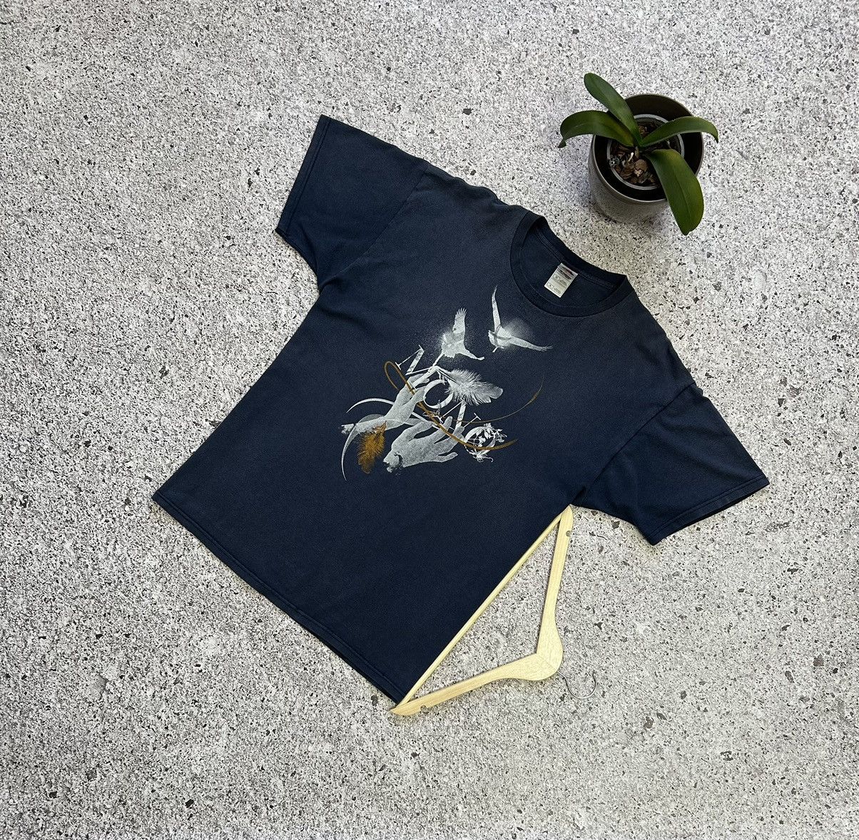 Band Tees × Vintage Vintage Mono Silent Flight Sleeping Dawn 2009 T-Shirt Size US XXL / EU 58 / 5 - 1 Thumbnail