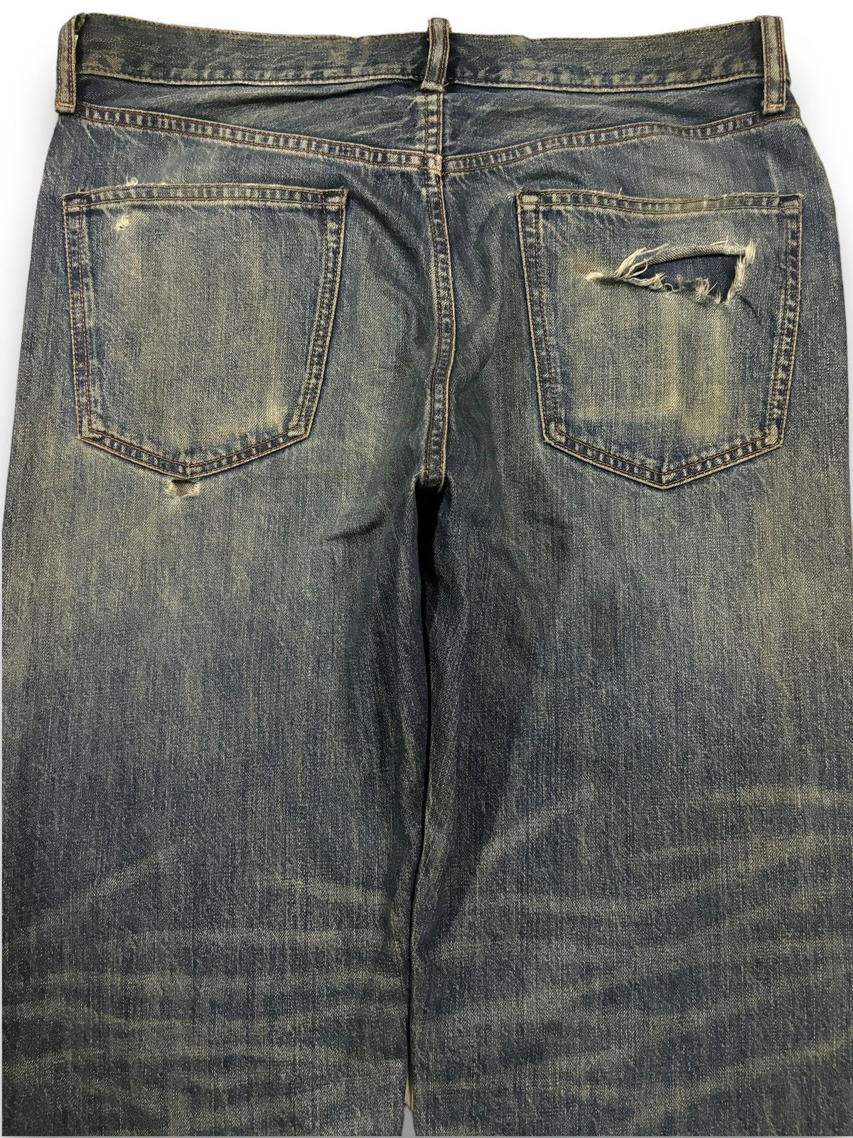 GU × Undercover Vintage Japanese Brand GU Dark Mud Wash Loose Ripped Jeans Size US 33 - 11 Thumbnail