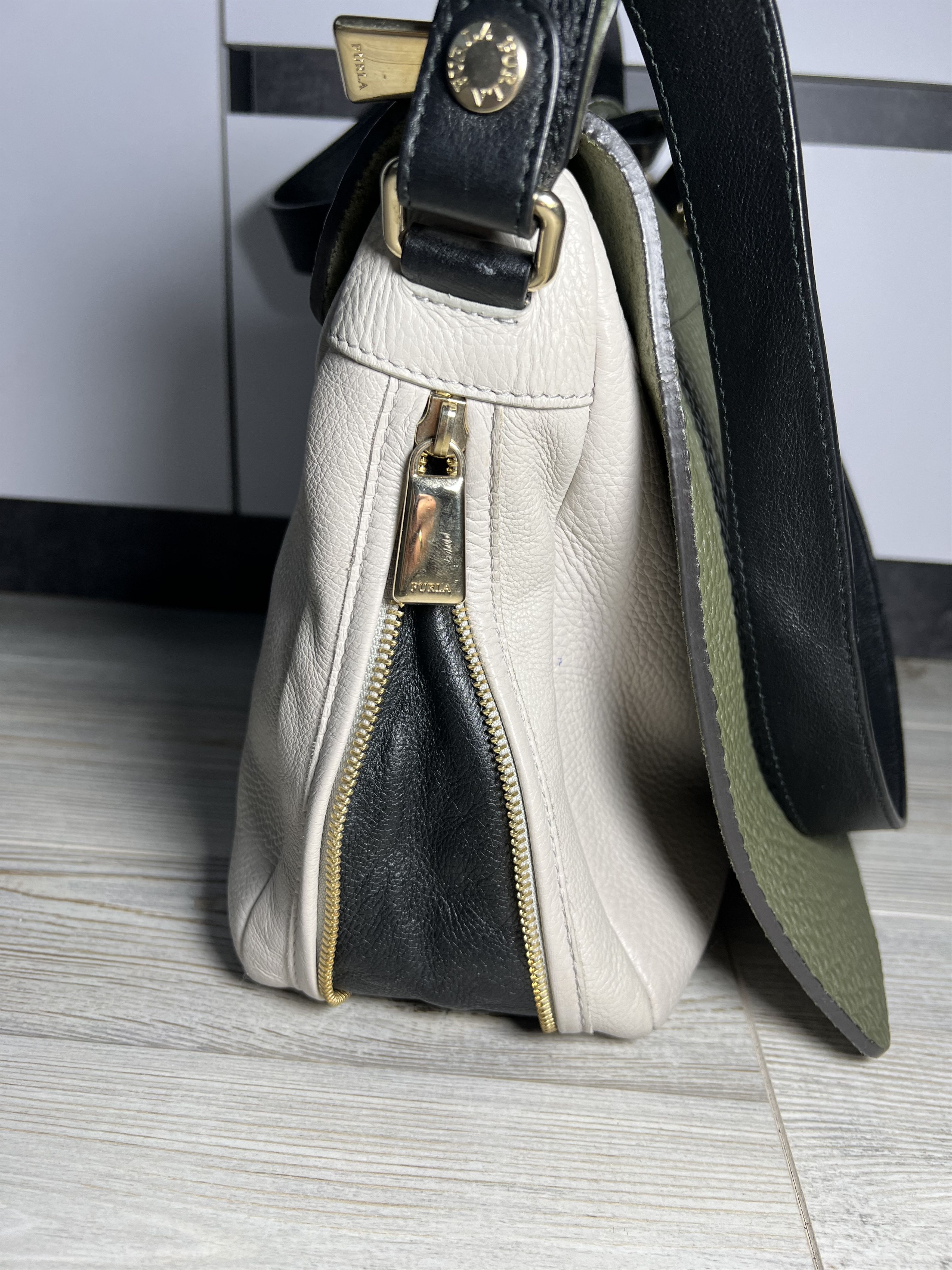 Furla Furla Leather Crossbody Bag Size ONE SIZE - 6 Thumbnail