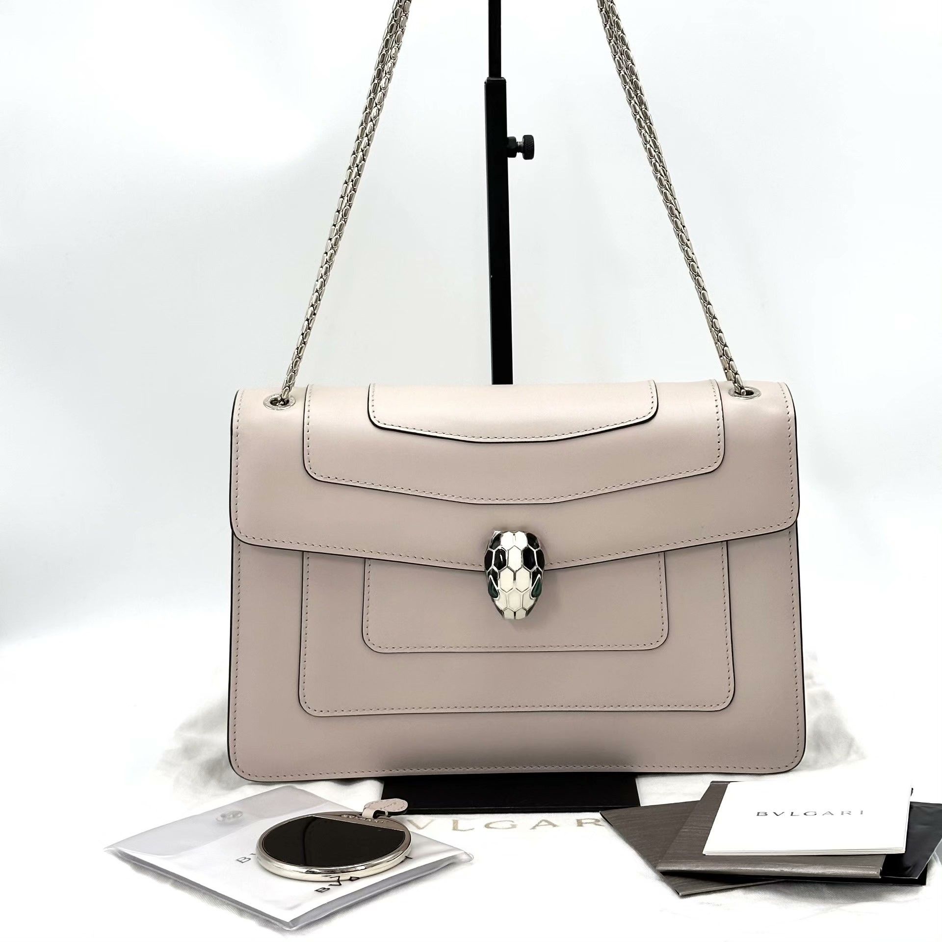 Bvlgari Pre-loved Bag Very good condition Size ONE SIZE - 1 Thumbnail