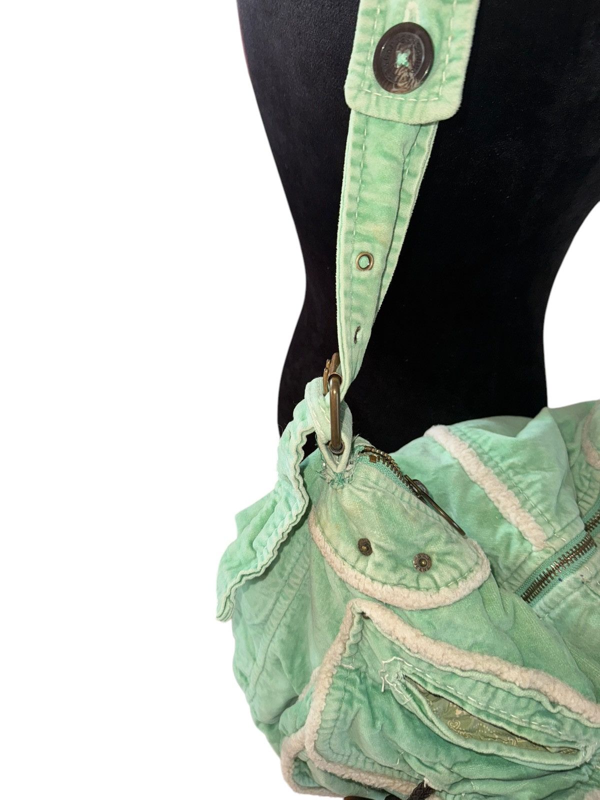 Gap × Vintage Y2K GAP Vintage Velvet Messenger Bag Green Handbag Size ONE SIZE - 15 Thumbnail