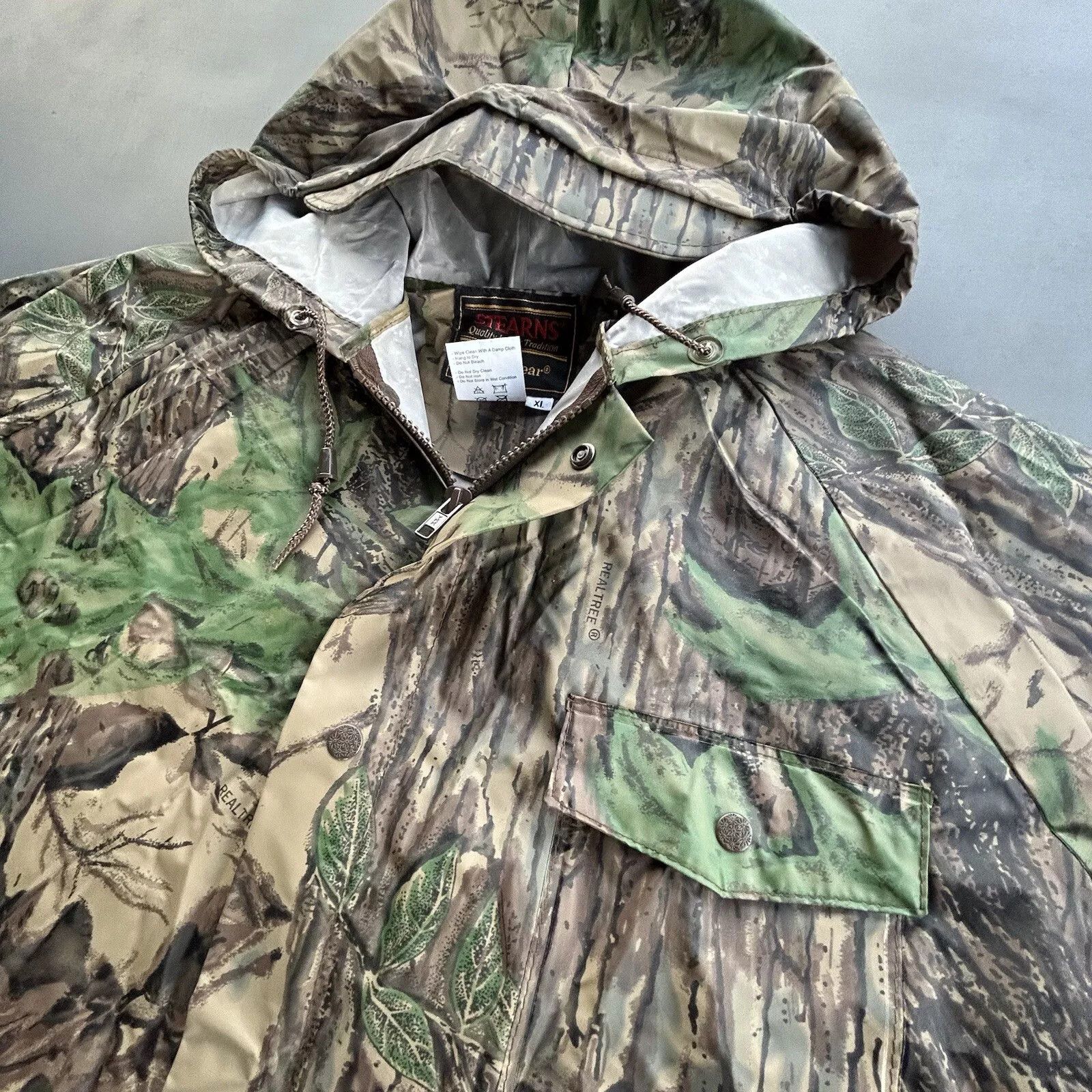Vintage Stearns Dry Wear Men's Realtree Camo Hunting Rain Size US XL / EU 56 / 4 - 10 Thumbnail