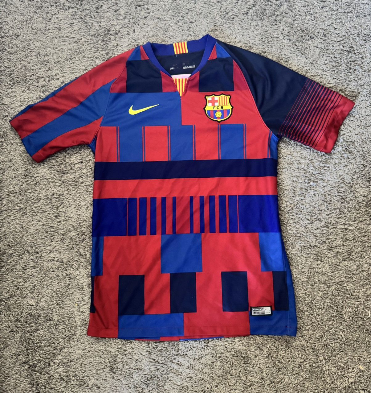 Nike Nike Dri-Fit FCB Barcelona 20th Anniversary Jersey Size US S / EU 44-46 / 1 - 1 Thumbnail