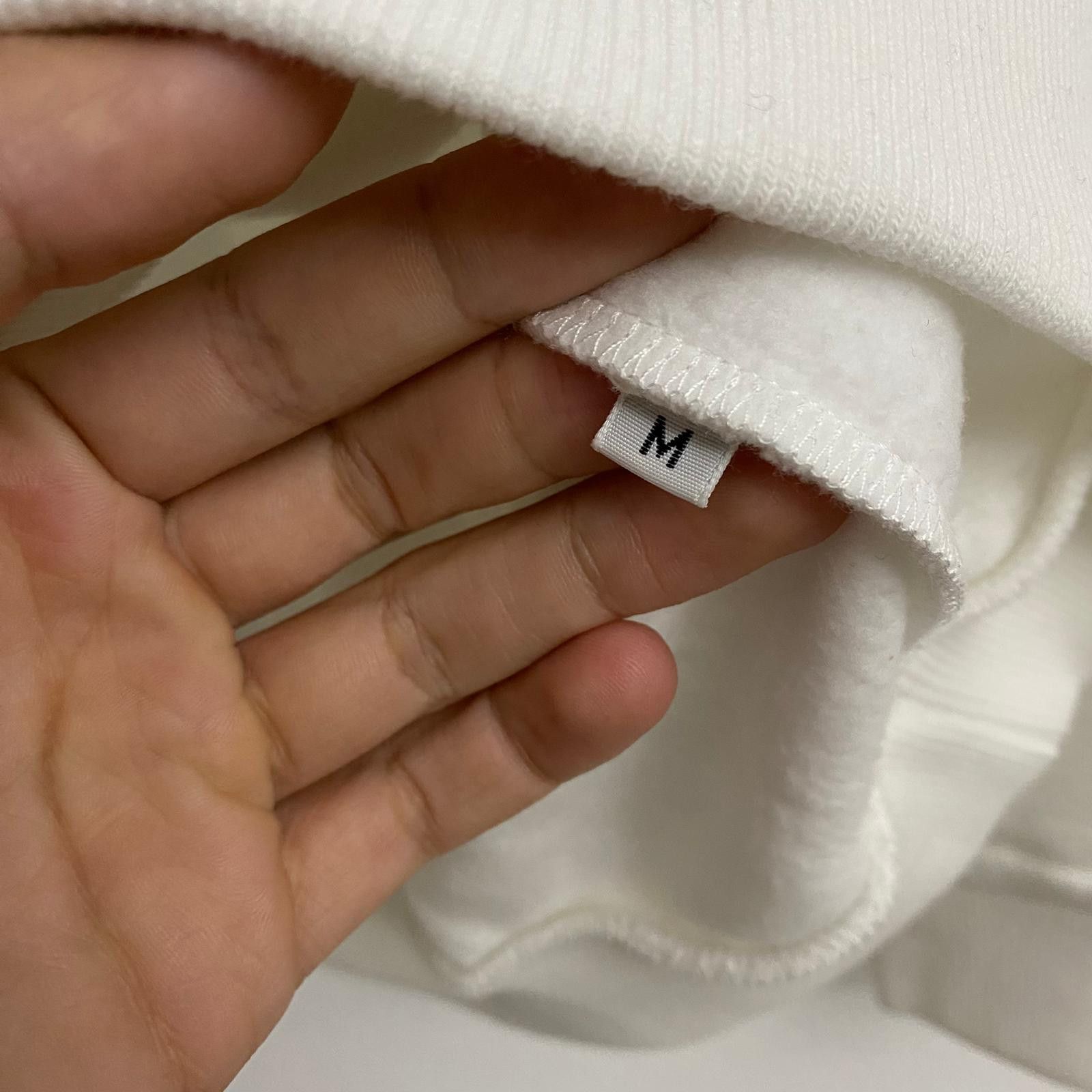 Givenchy White Swarovski Beads and Stars Sweatshirt Size US M / EU 48-50 / 2 - 6 Thumbnail