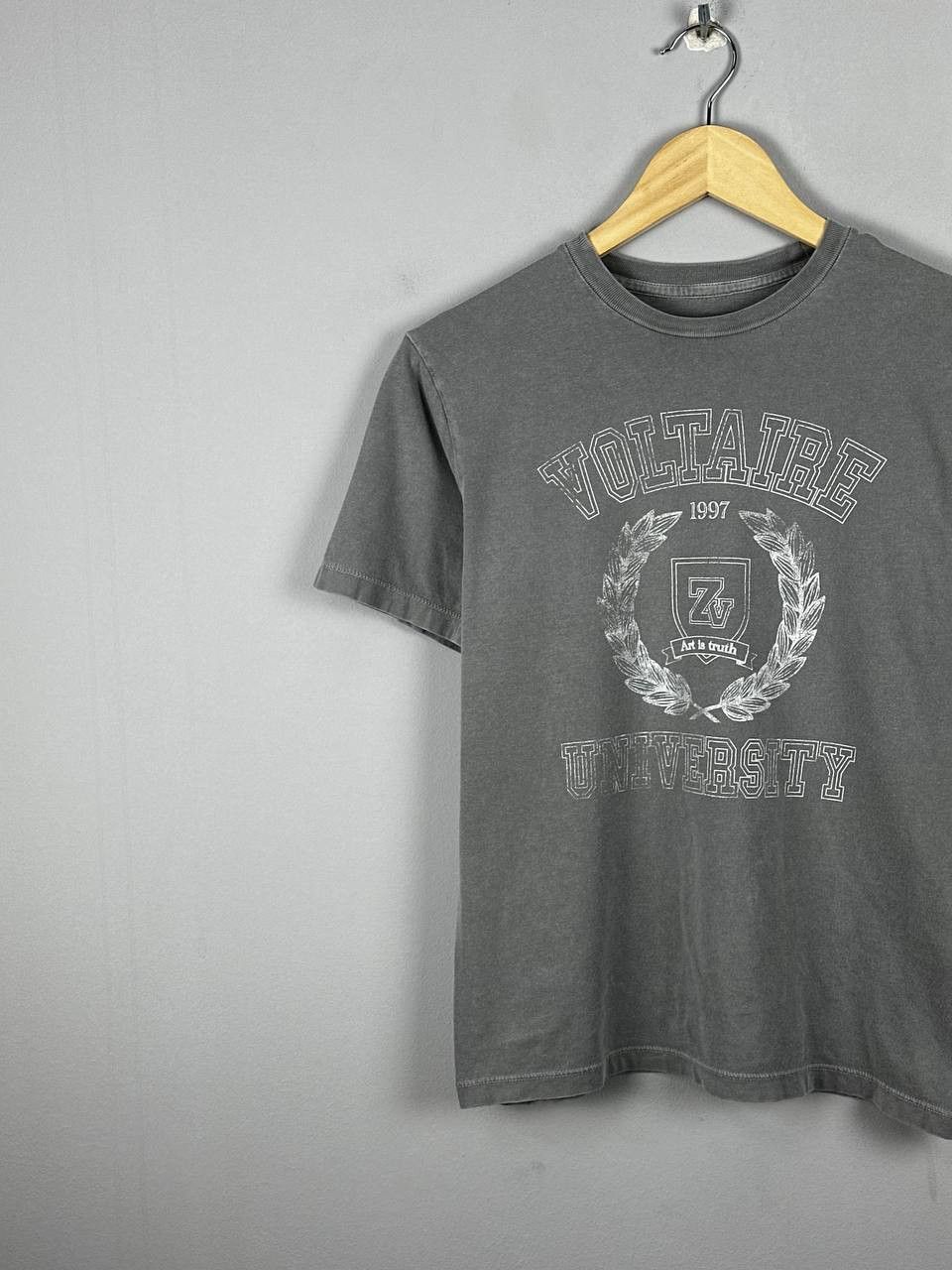 Zadig & Voltaire Vintage Zadig Voltaire Faded Grey Big Logo T Shirt Size M / US 6-8 / IT 42-44 - 2 Thumbnail