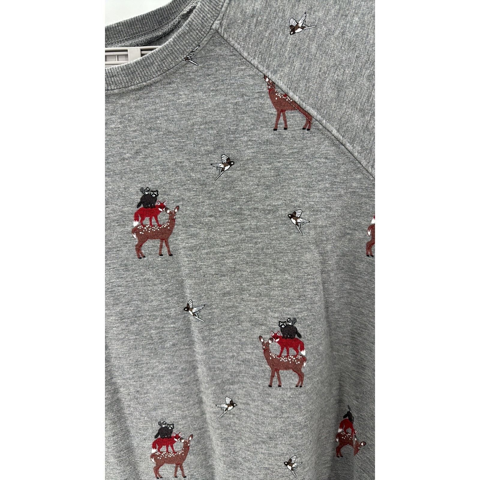 Other Torrid Holiday Gray Pullover Sweatshirt animal Novelty Print Size XXL / US 16-18 / IT 52-54 - 3 Thumbnail