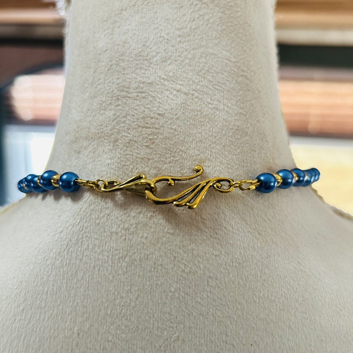 Handmade Handcrafted Czech glass pearl filigree bow pendant necklace Size ONE SIZE - 4 Thumbnail