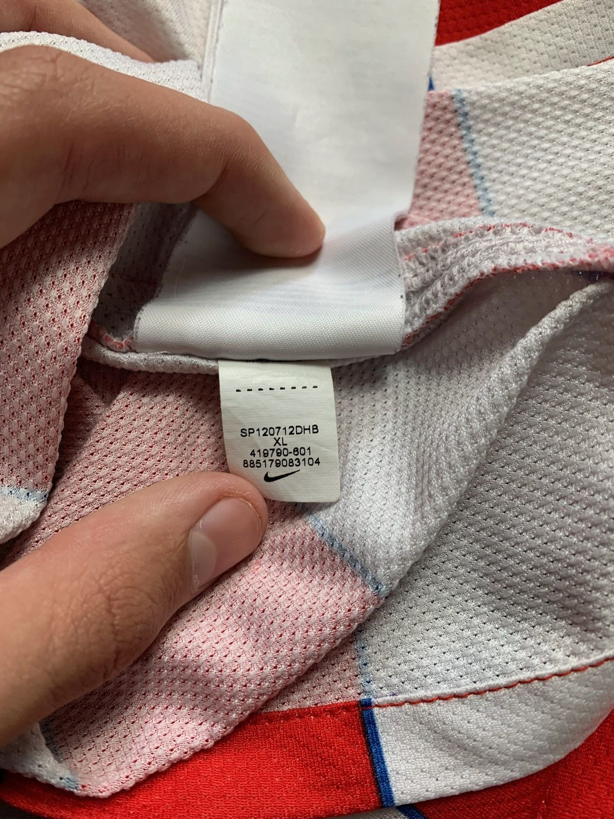 Nike × Vintage Vintage Nike Atletico Madrid soccer jersey size Xs logo Size US XS / EU 42 / 0 - 7 Thumbnail