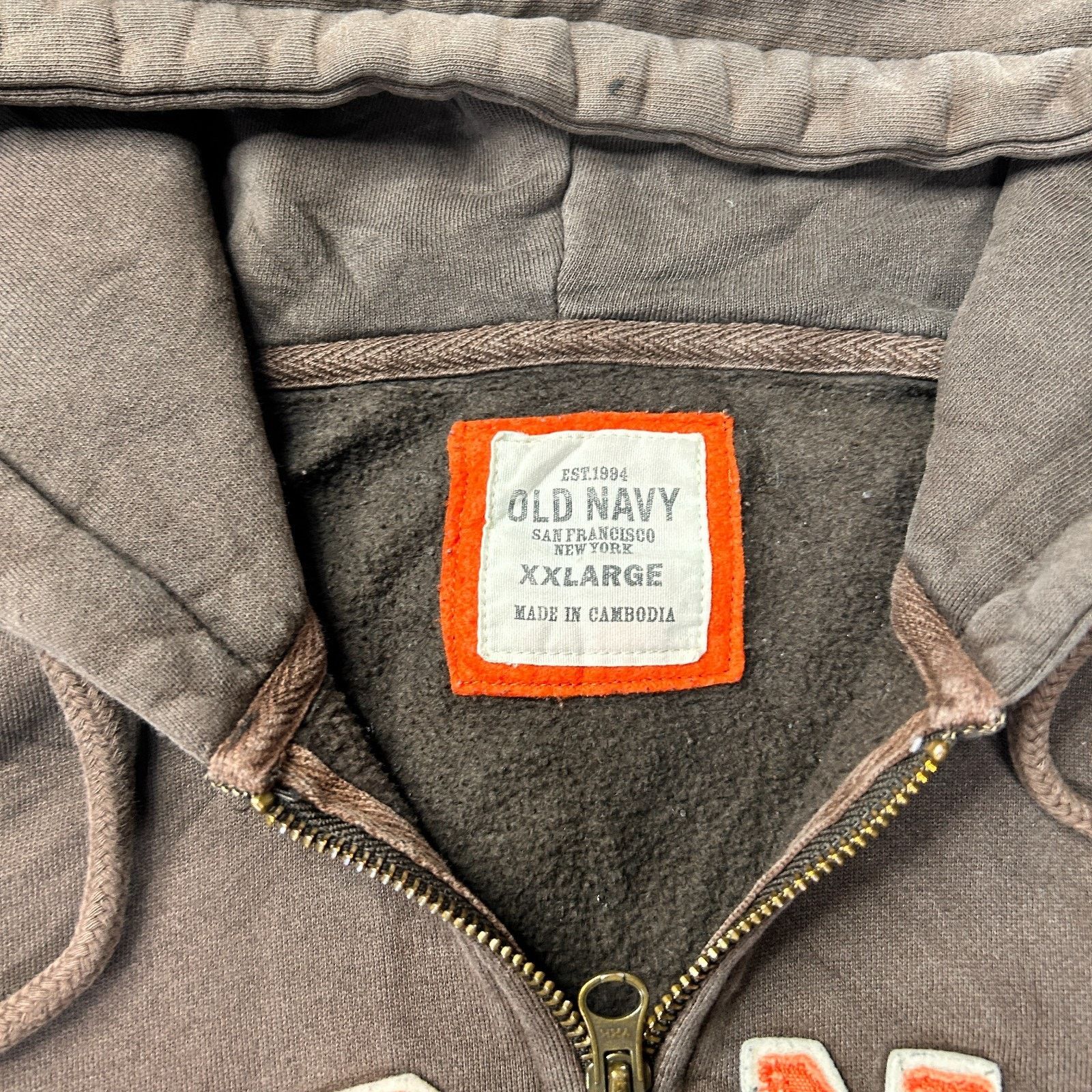 Old Navy Old Navy Y2k Hoodie Mens 2XL Brown Embroidered Logo Fleece Size US XXL / EU 58 / 5 - 6 Thumbnail
