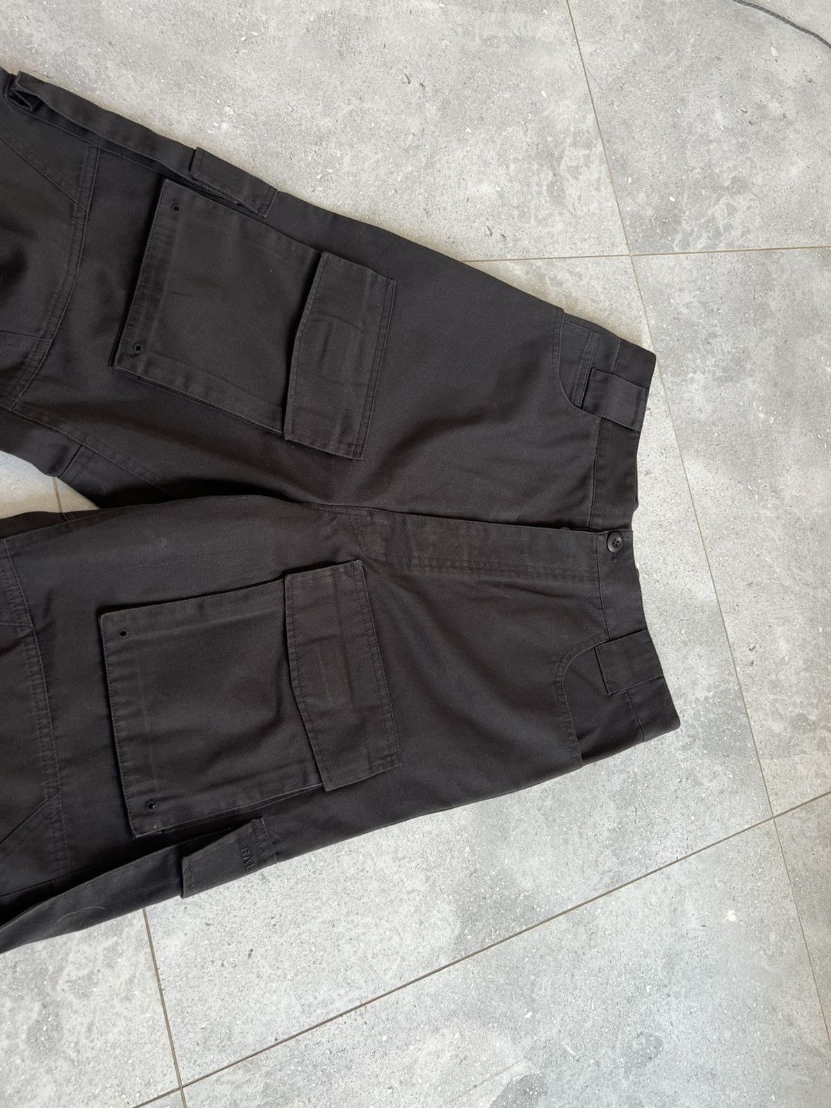 Balenciaga SS20 Multipocket Donda Cargo Size US 31 - 2 Thumbnail