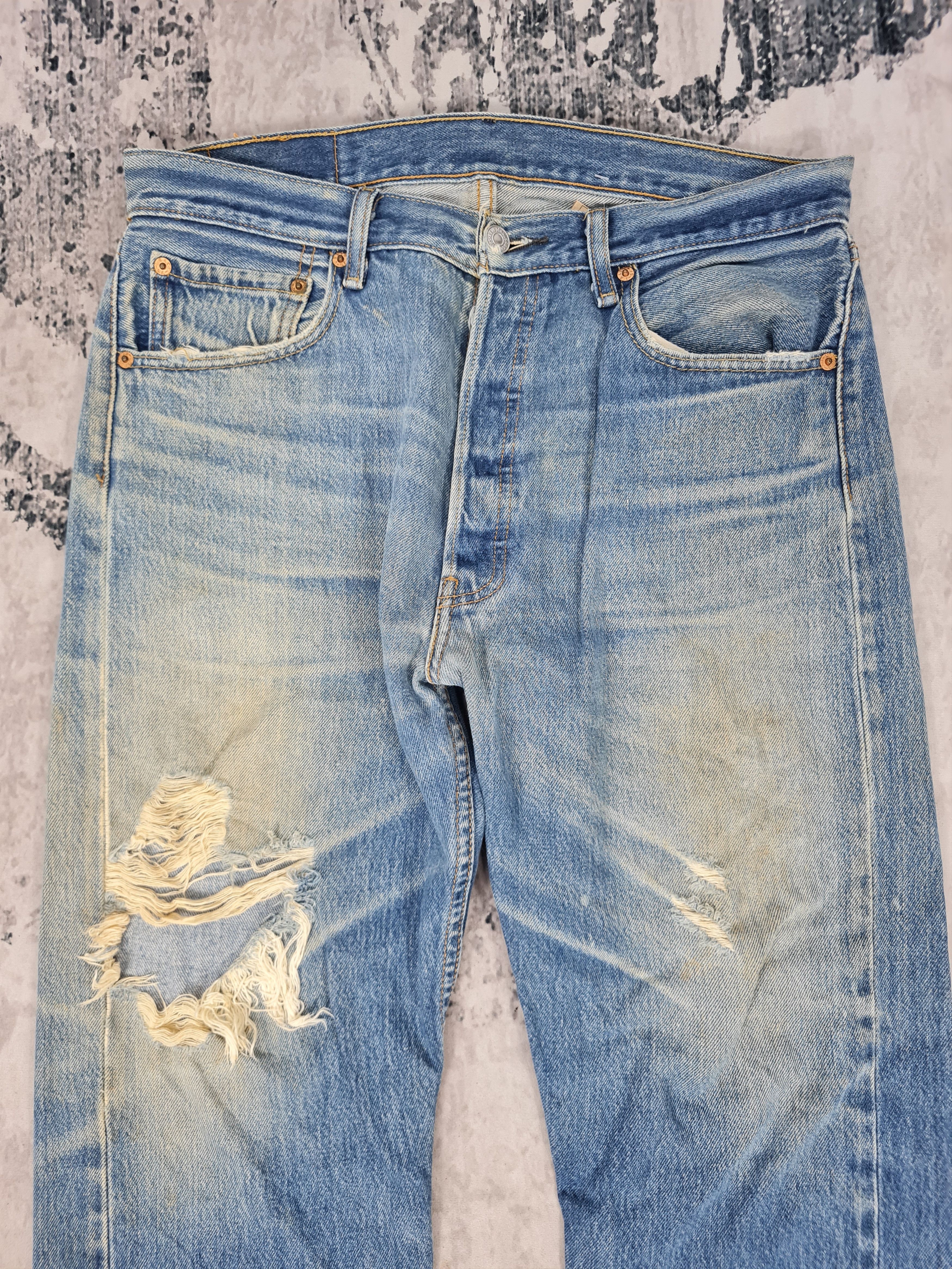 Levi's Vintage Clothing LEVIS 501 Ripped Cropped Stone Wash Jeans L0388 Size 34X27 Size US 34 / EU 50 - 5 Thumbnail