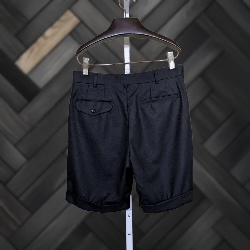 Comme des Garcons Girl VINTAGE Comme Des Garcons Homme Plus 2016 Black Wool Roll Cuff Shorts S Japan Mens Shorts Wool Black S 2010s Size US 29 - 1 Thumbnail