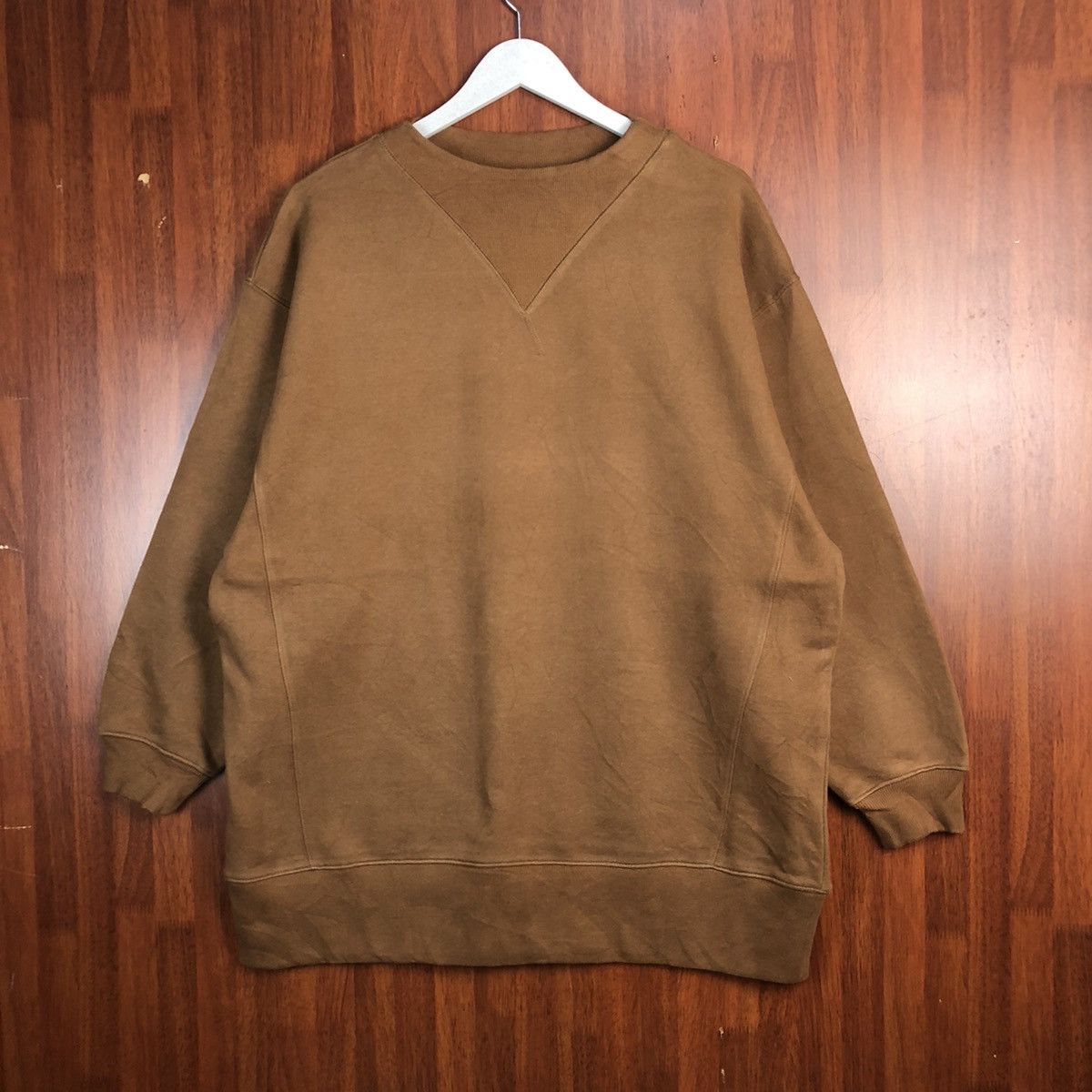 Japanese Brand × Vintage American Holic Brown Sweatshirt #7555 Size US XL / EU 56 / 4 - 1 Thumbnail