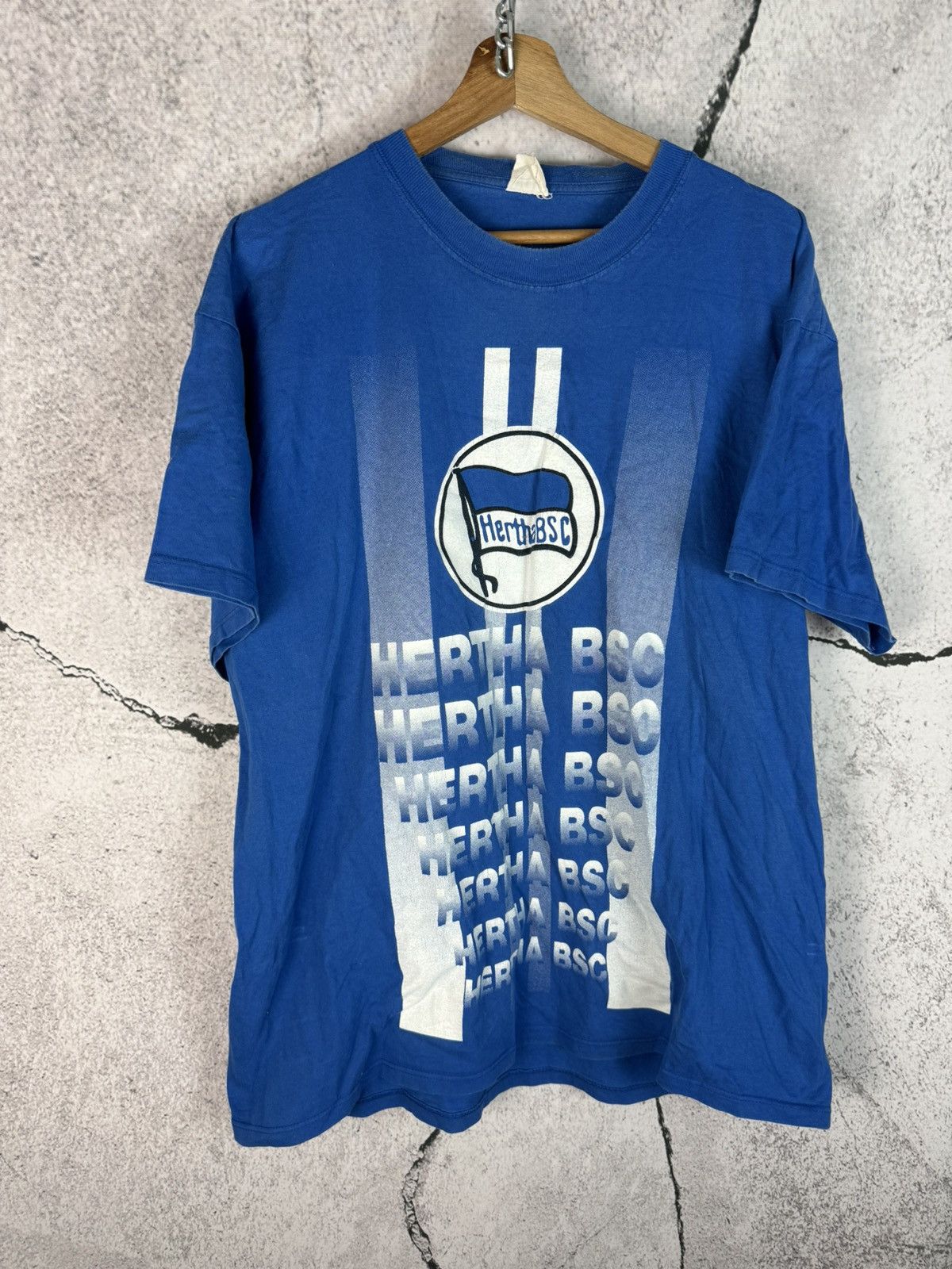 Nike Hertha Berlin Bundesliga Vintage 00s Football tshirt Size US L / EU 52-54 / 3 - 1 Thumbnail