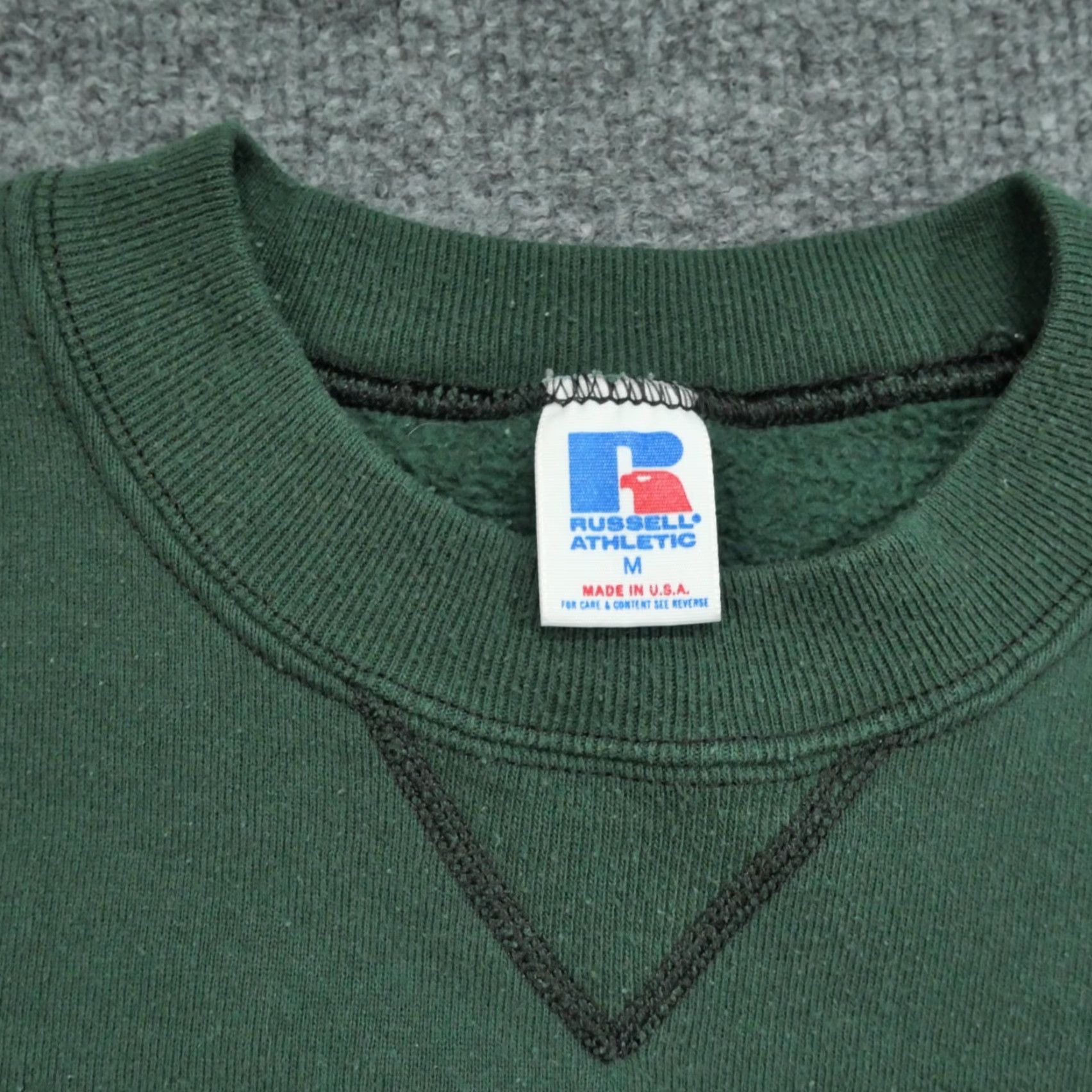 Russell Athletic VINTAGE Russell Athletic Sweatshirt Adult Medium Green 90s Mens Crew Neck Pullover Long Sleeve Cotton Polyester Fleece Logo Graphic Size US M / EU 48-50 / 2 - 5 Thumbnail