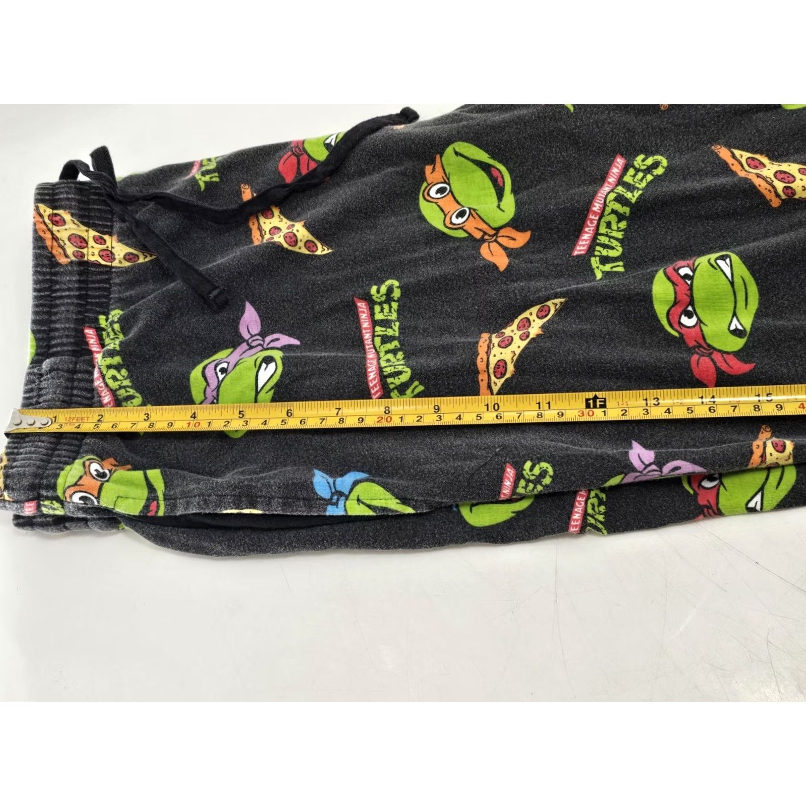 Nickelodeon Nickelodeon Teenage Mutant Ninja Turtles Men's Graphic Print Sleep Pants M Black Size US 31 - 3 Thumbnail