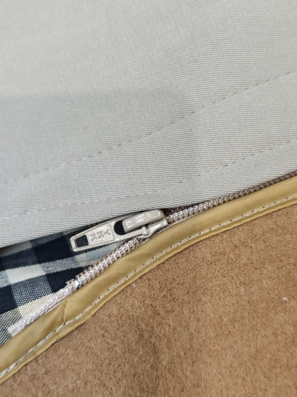 Burberry × Vintage Original Burberry Coat with Signature Lining Size US XL / EU 56 / 4 - 13 Thumbnail