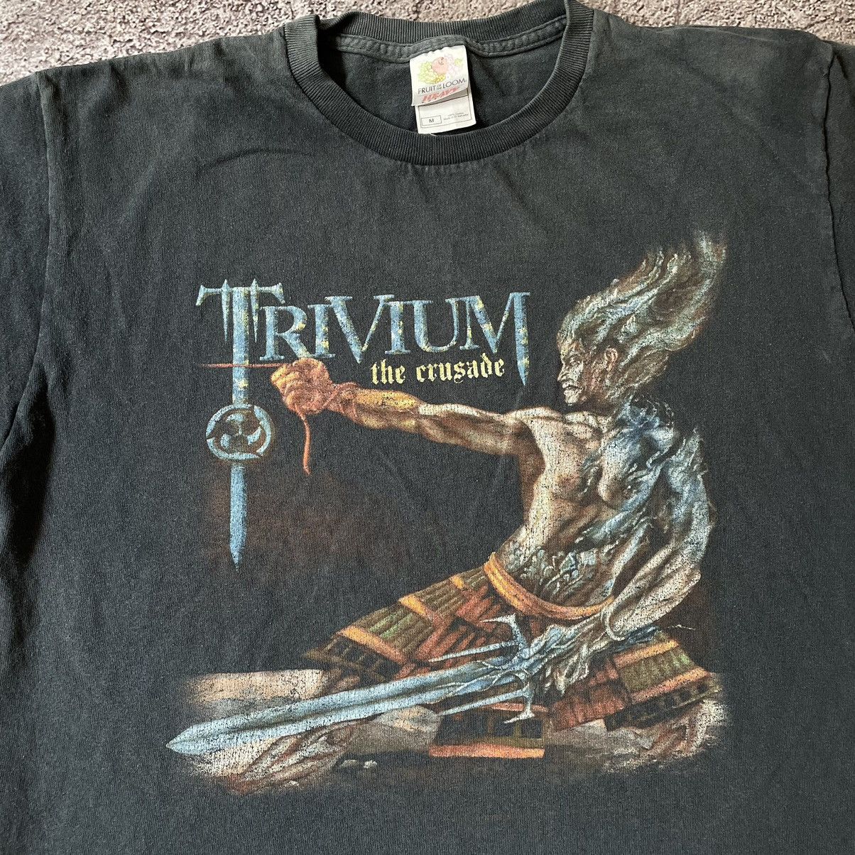 Vintage Vintage 90s Trivium Graphic Tee Sun Faded Punk Grunge Boxy M Size US M / EU 48-50 / 2 - 6 Thumbnail