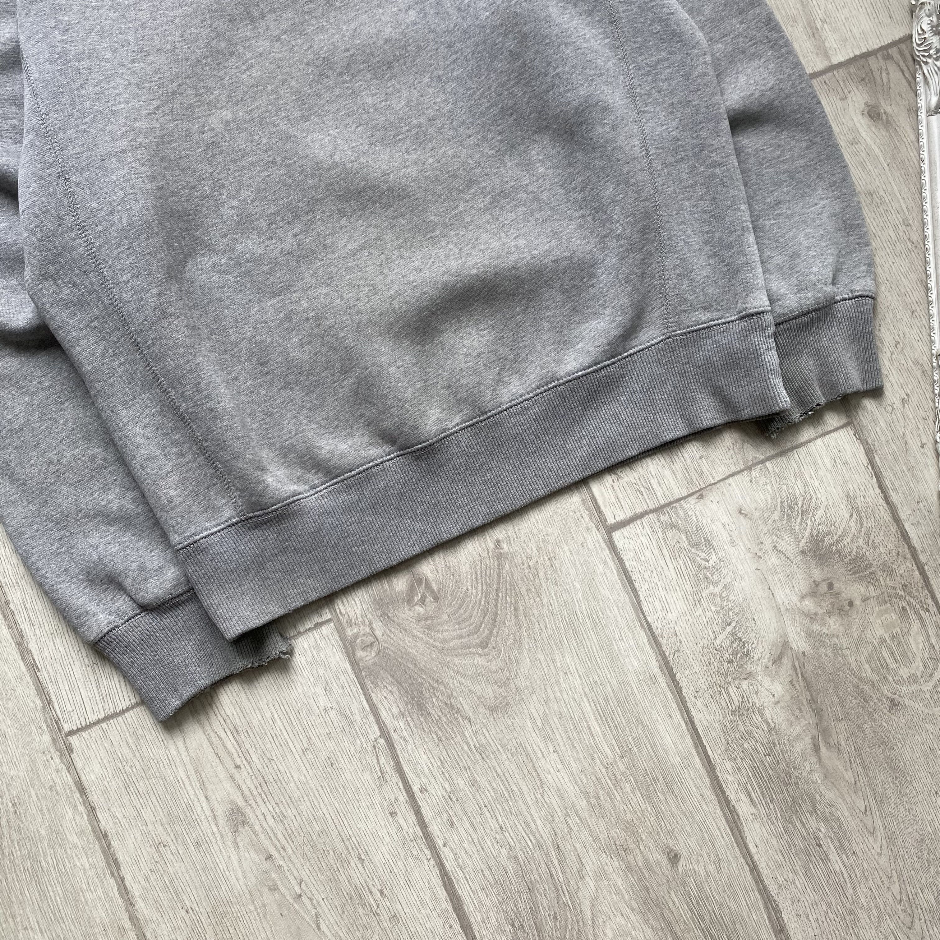 Nike 🦏Trashed 90s Nike sweatshirt mini swoosh Vintage Distressed Size US XS / EU 42 / 0 - 2 Thumbnail