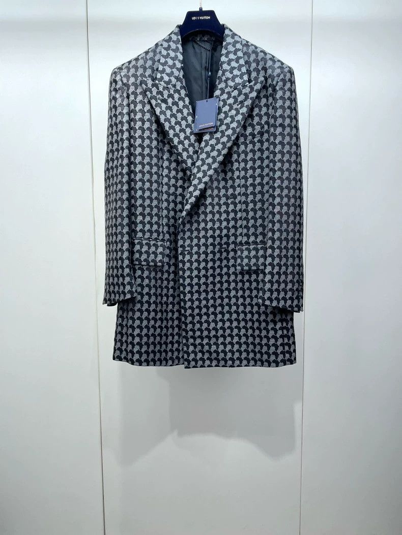 Louis Vuitton Louis Vuitton Black and grey plaid blazer jacket 2504-Nexta Size US M / EU 48-50 / 2 - 1 Thumbnail
