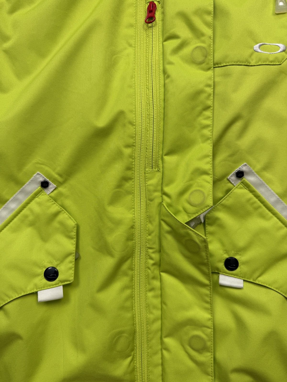 Oakley Vintage Oakley Jacket Hooded GorpCore Multi Pocket 00’s Ski Size US M / EU 48-50 / 2 - 16 Thumbnail
