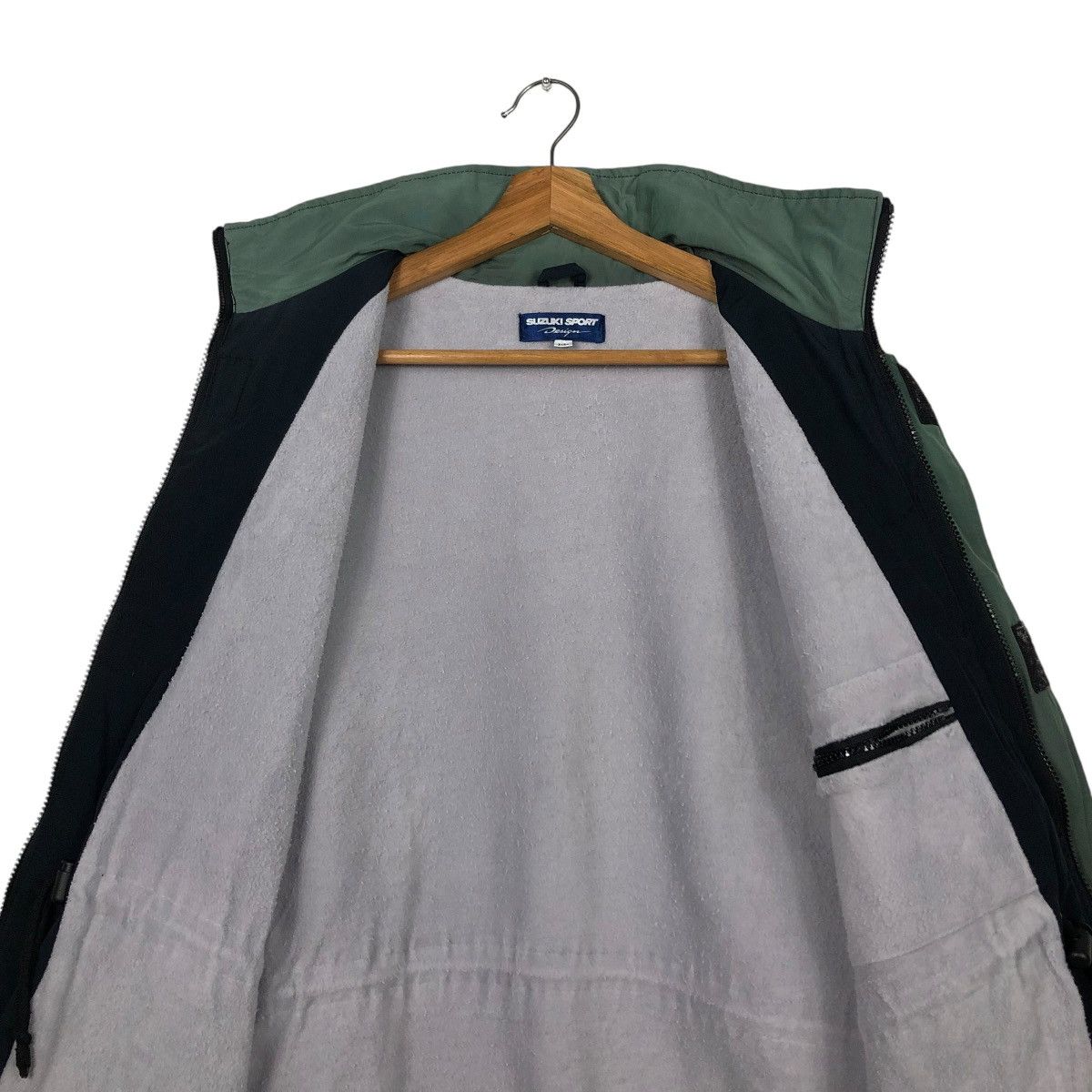 Japanese Brand 🔥VINTAGE ZIPPER LIGHT JACKET SUZUKI SPORT RACING BIG LOGO Size US L / EU 52-54 / 3 - 16 Thumbnail