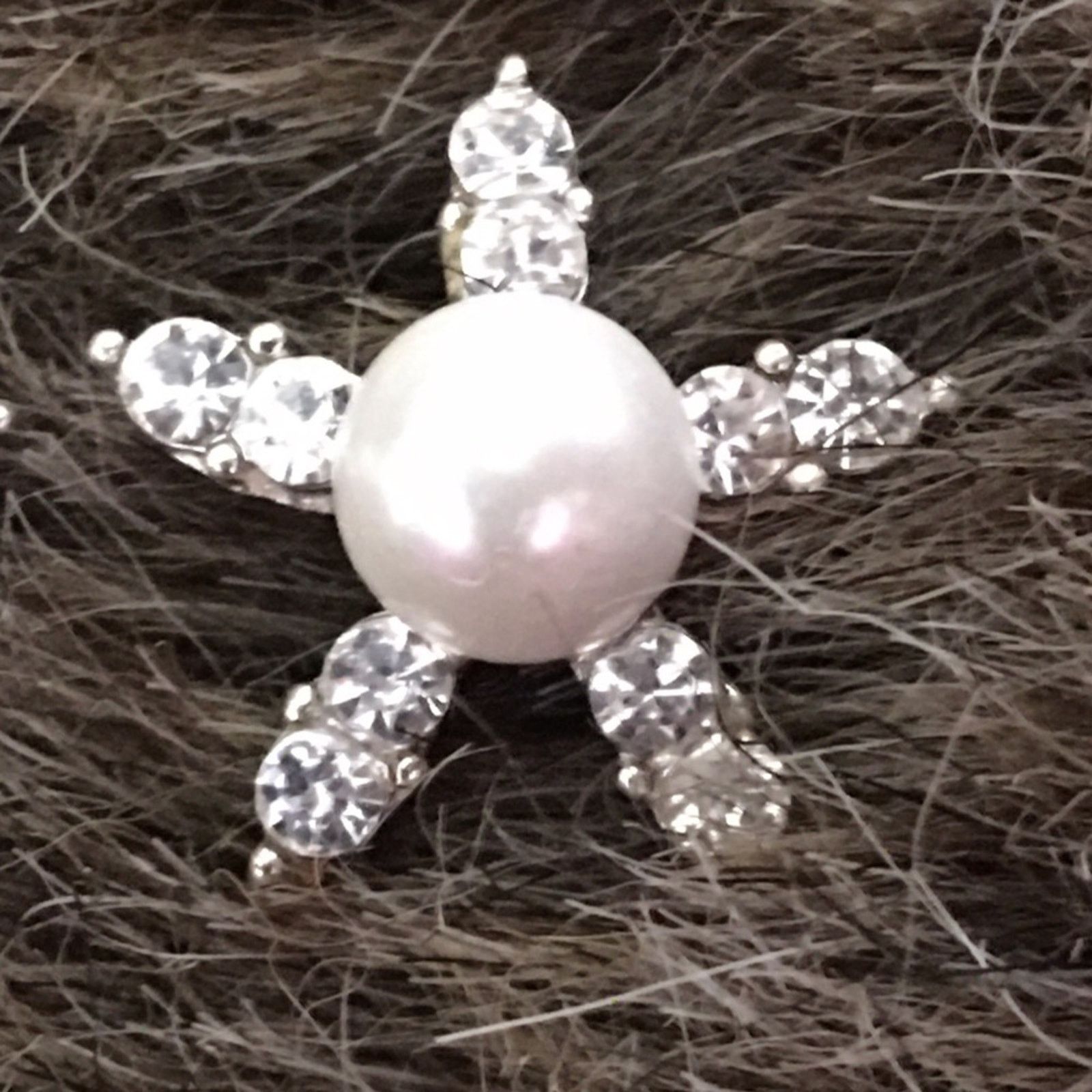 Jewelry Rhinestone and pearl starfish pierced earrings Size ONE SIZE - 2 Thumbnail