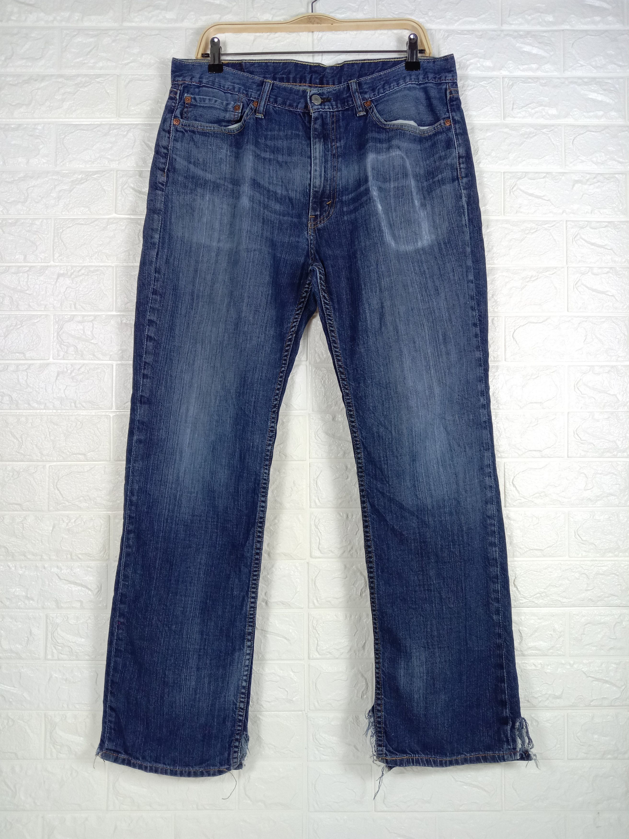Levi's Vintage Levi’s 514 Jeans Blue Wash Distressed Denim Size US 36 / EU 52 - 1 Thumbnail