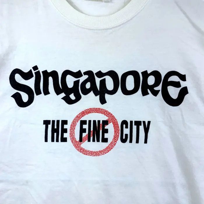 Vintage SINGAPORE THE FINE CITY No Chewing Gum Tee Shirt Size US M / EU 48-50 / 2 - 4 Thumbnail