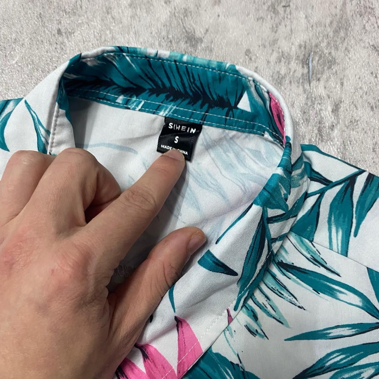 Other White and blue tropical print button-up shirt #tropicalvibes Size US S / EU 44-46 / 1 - 3 Thumbnail