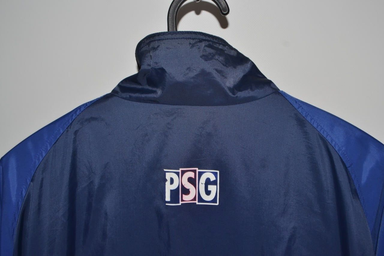 Nike VTG Nike PSG Paris Saint Germain Soccer Windbreaker Jacket Size US XL / EU 56 / 4 - 9 Thumbnail