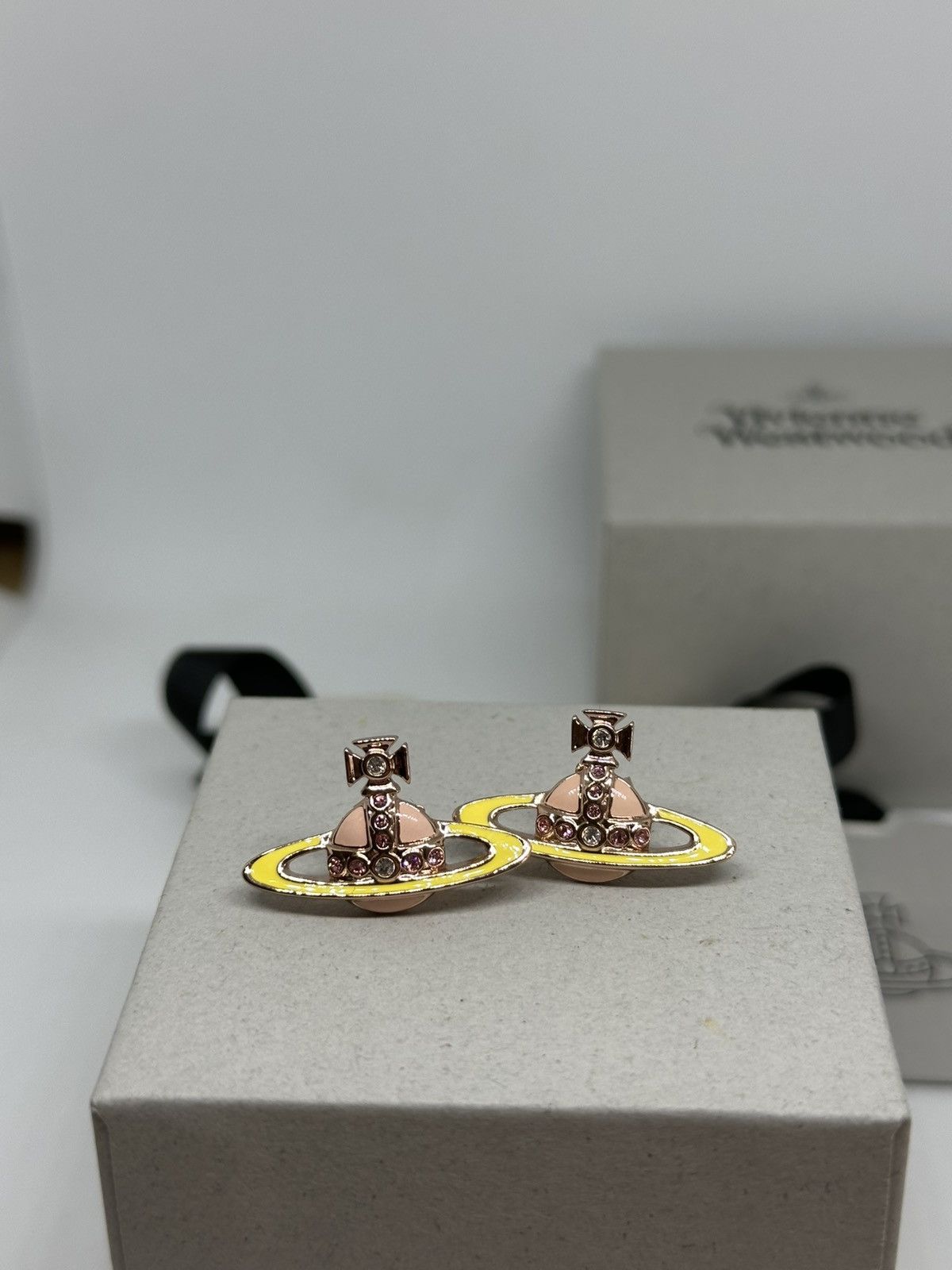 Vivienne Westwood Vivienne Westwood Neo Neil earrings Size ONE SIZE - 1 Thumbnail