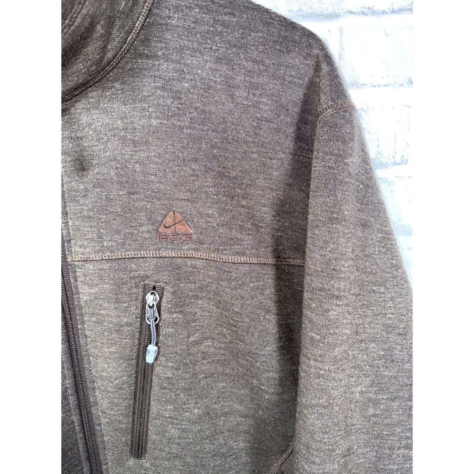 Nike ACG VINTAGE Nike ACG Softshell Jacket Mens M Brown Classic 90s Streetwear Zip Pockets Size US L / EU 52-54 / 3 - 3 Thumbnail