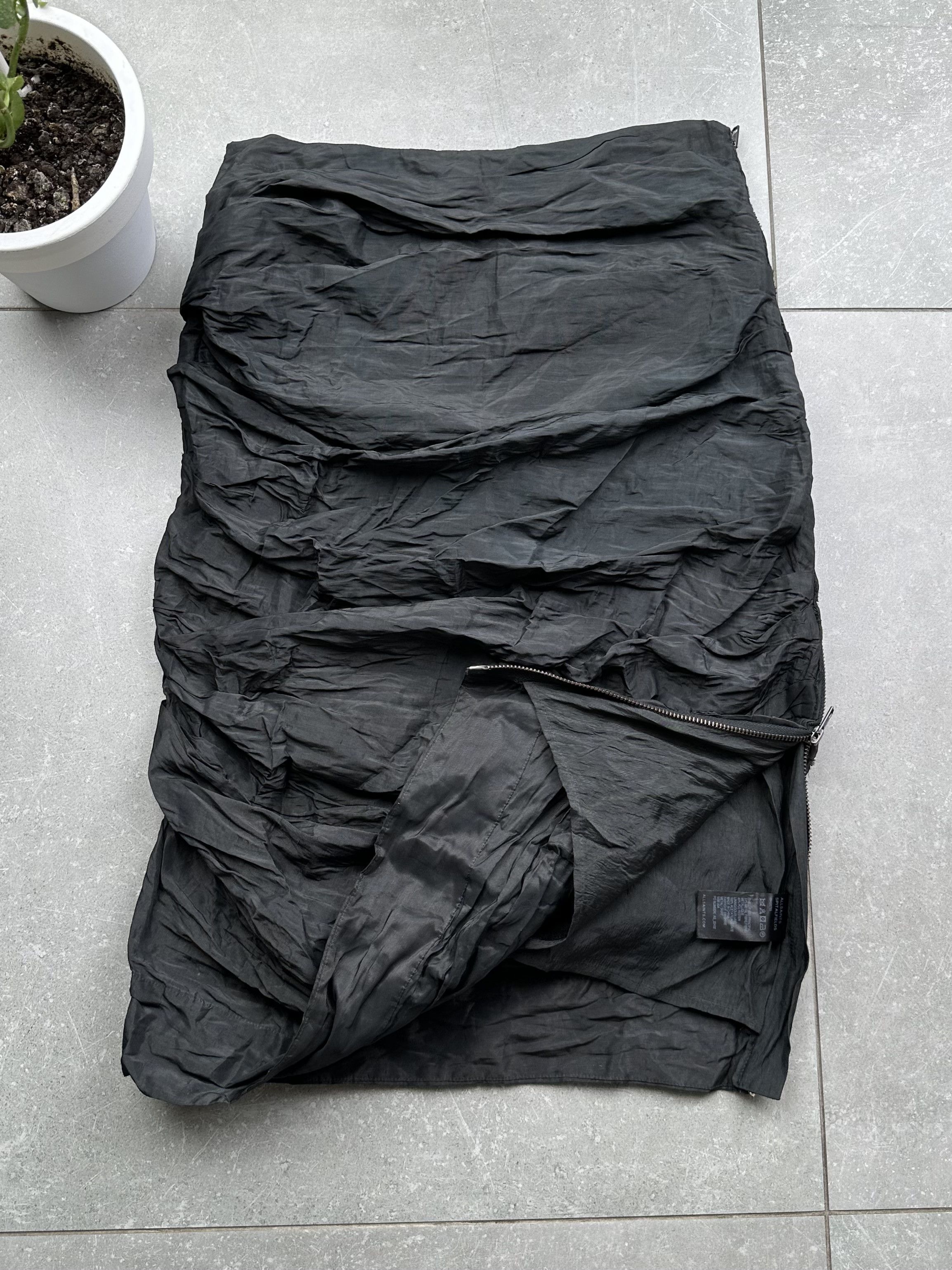 Image of Allsaints Vintage Amazing Zipped Skirt in Dark Grey, Women's (Size 30)