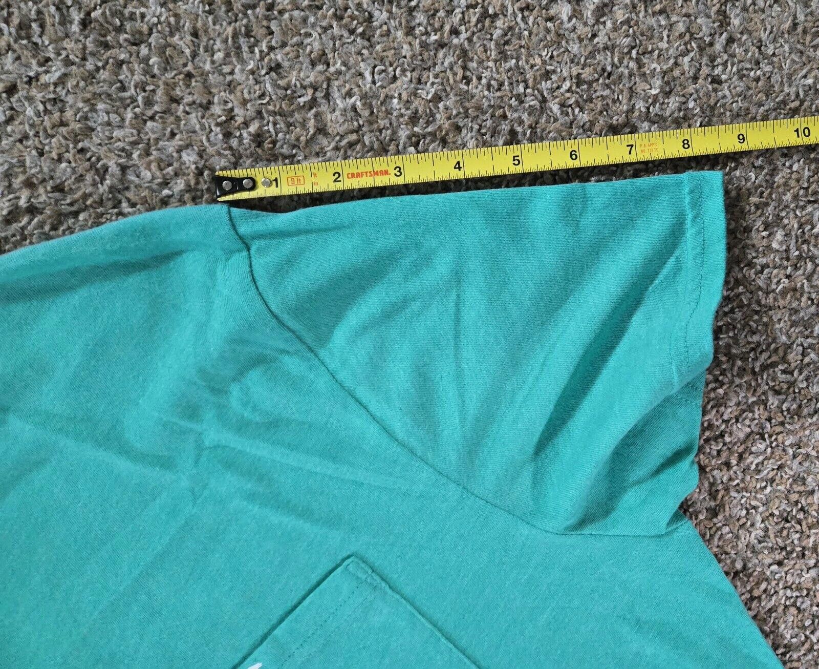 Designer Teal Crew Neck Holister Pocket T-Shirt Size Large Size US L / EU 52-54 / 3 - 5 Thumbnail