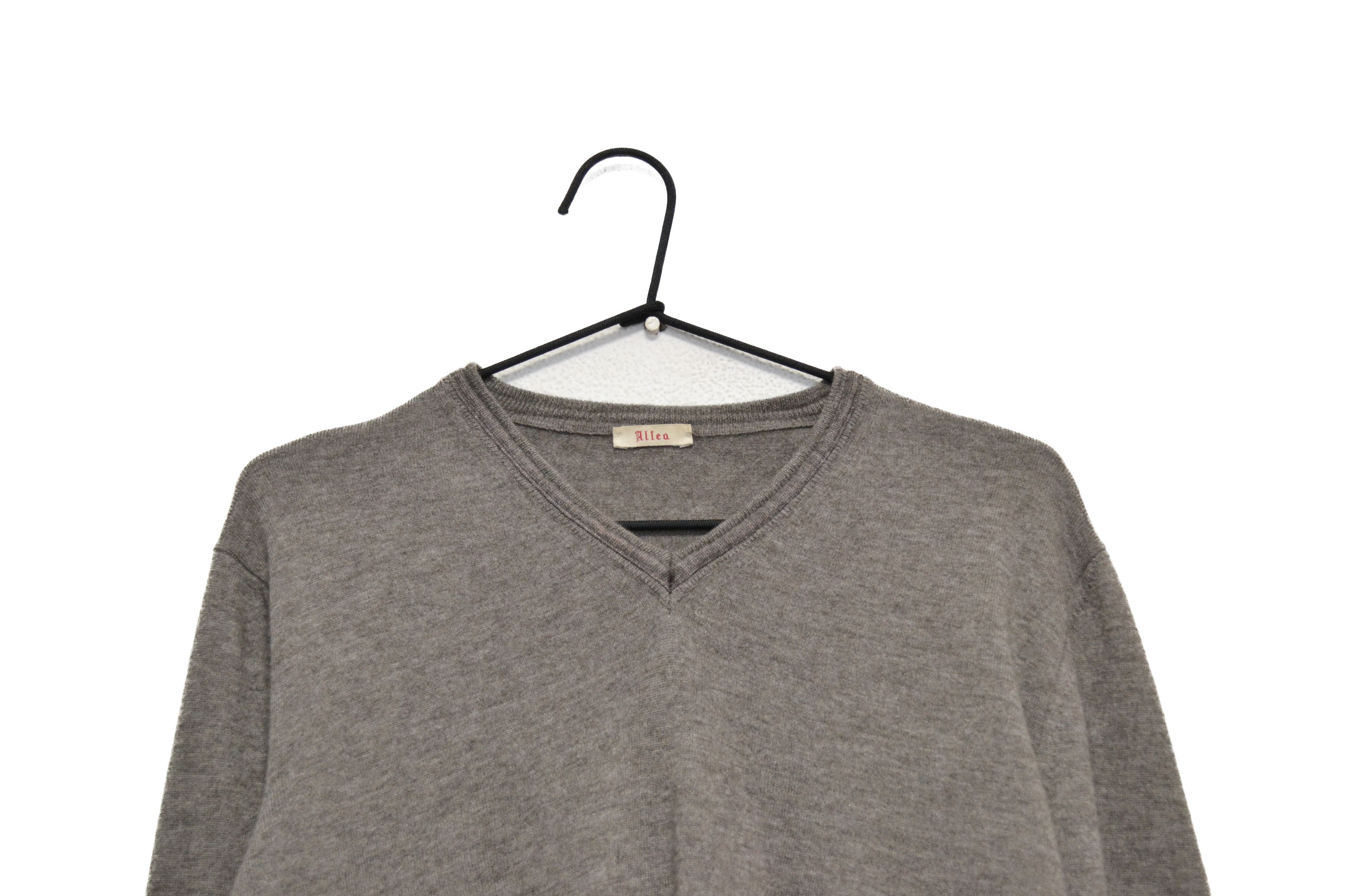 Altea Altea 100% Virgin Wool Men’s Gray V-Neck Sweater Size US S / EU 44-46 / 1 - 2 Thumbnail