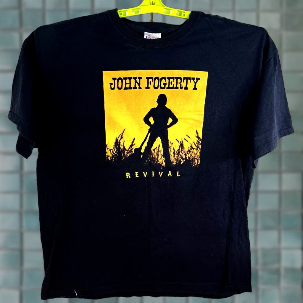 Hanes VINTAGE John Fogerty Tour T-Shirt Mens XL Black CCR 2007 Rivival Graphic Print Music Band Shirt - 2000s Men's Size XL Black Size US XL / EU 56 / 4 - 1 Thumbnail