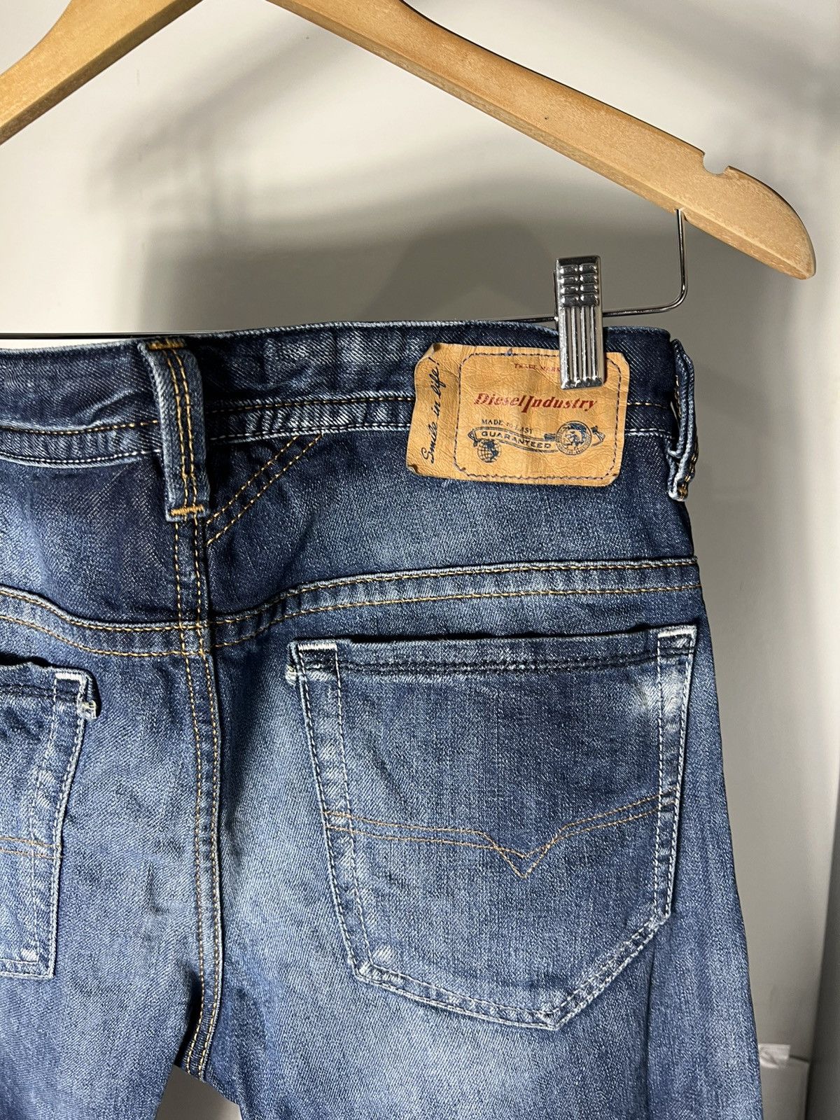 Diesel VINTAGE DIESEL INDUSTRY DENIM DIVISION JEANS CASUAL Y2K 90s Size US 30 / EU 46 - 15 Thumbnail