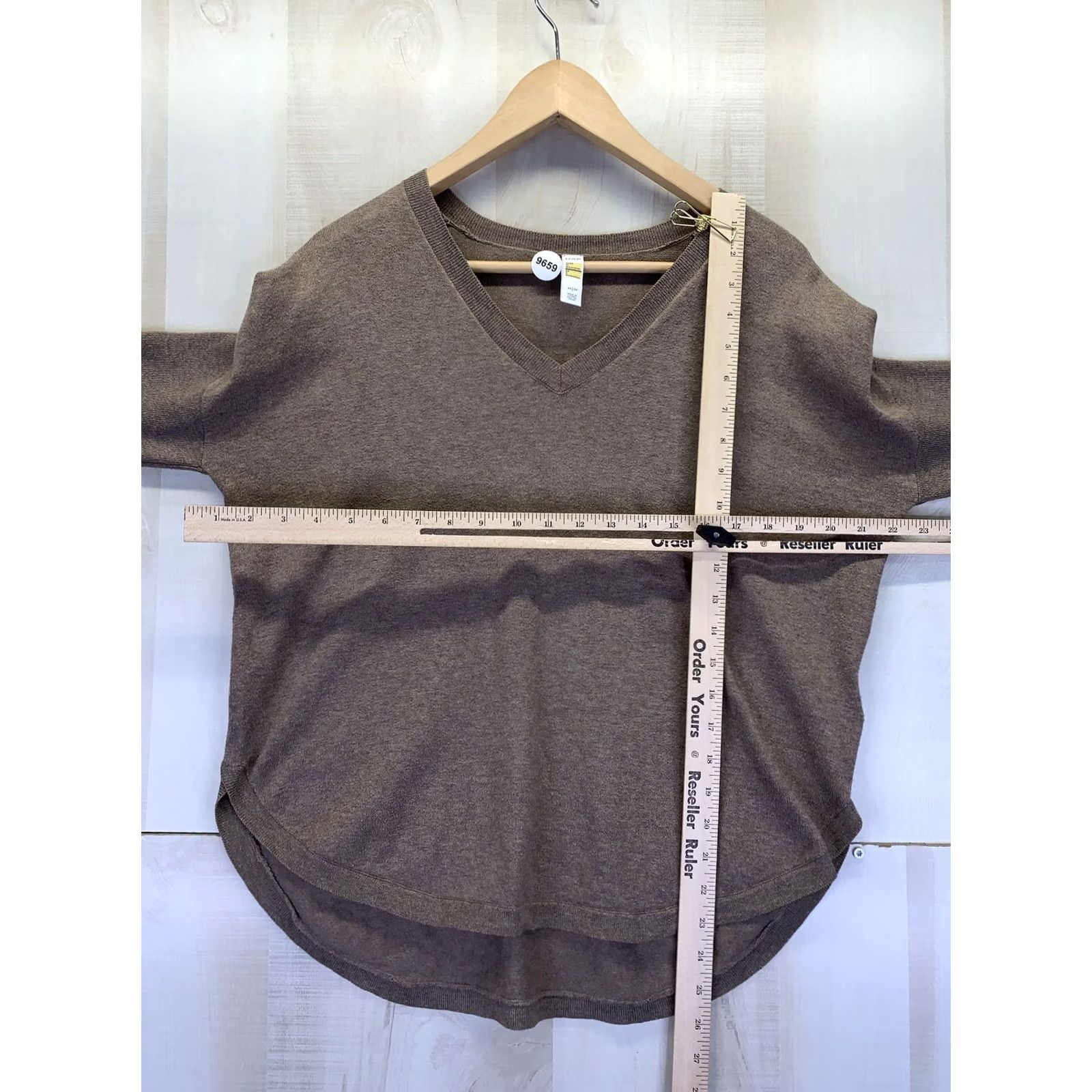 Vintage VINTAGE? LOLE Recycled Materials Brown V Neck Womens Sweater XS-9659 Size XS / US 0-2 / IT 36-38 - 4 Thumbnail